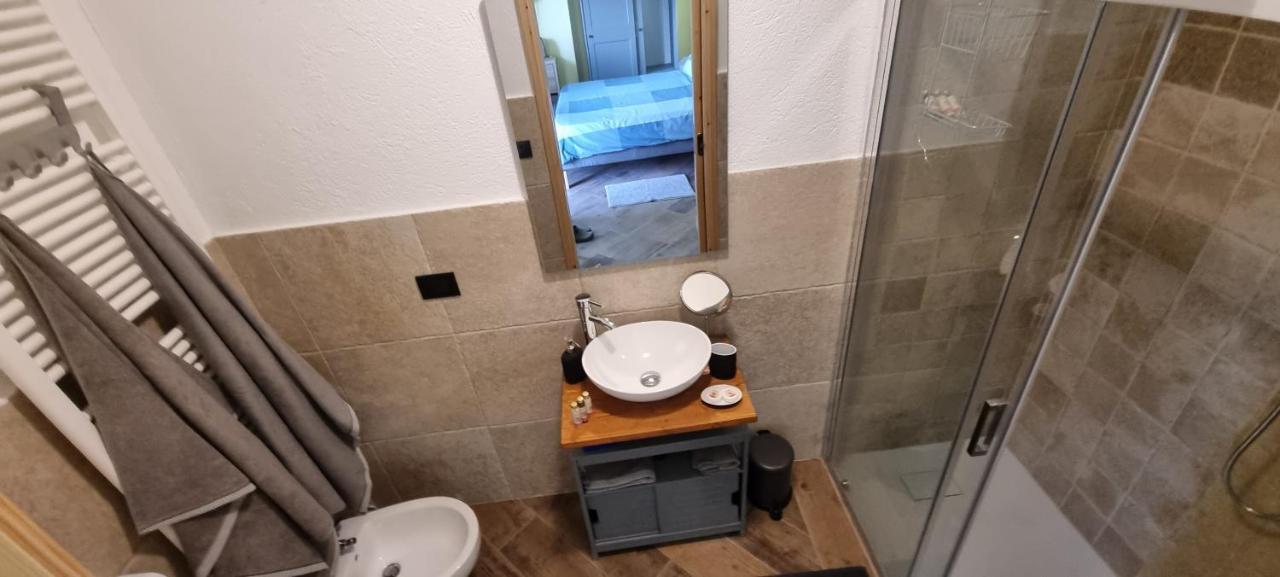 Lo Noyer Et Les Roses Bed & Breakfast Saint Nicolas Bagian luar foto