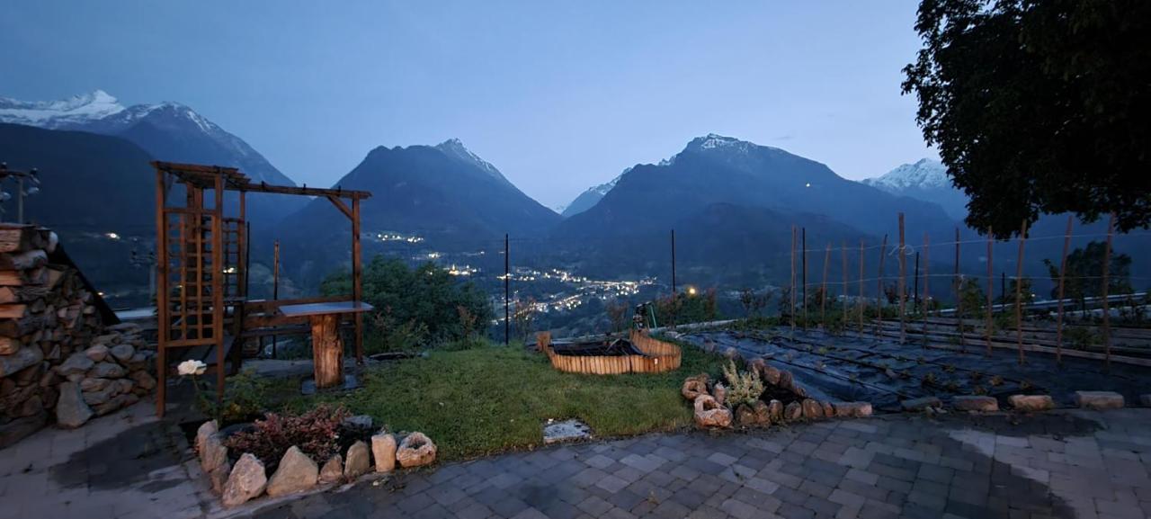 Lo Noyer Et Les Roses Bed & Breakfast Saint Nicolas Bagian luar foto